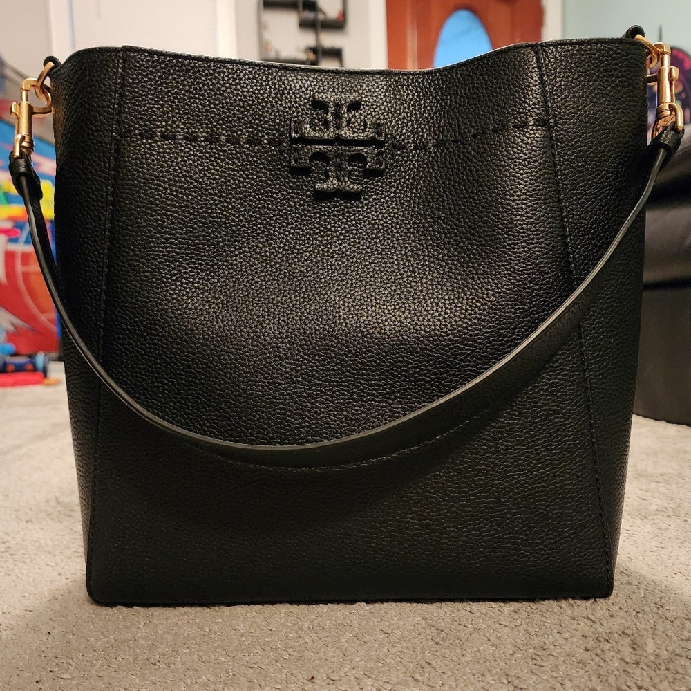 Tory Burch Black Leather McGraw Bucket Bag